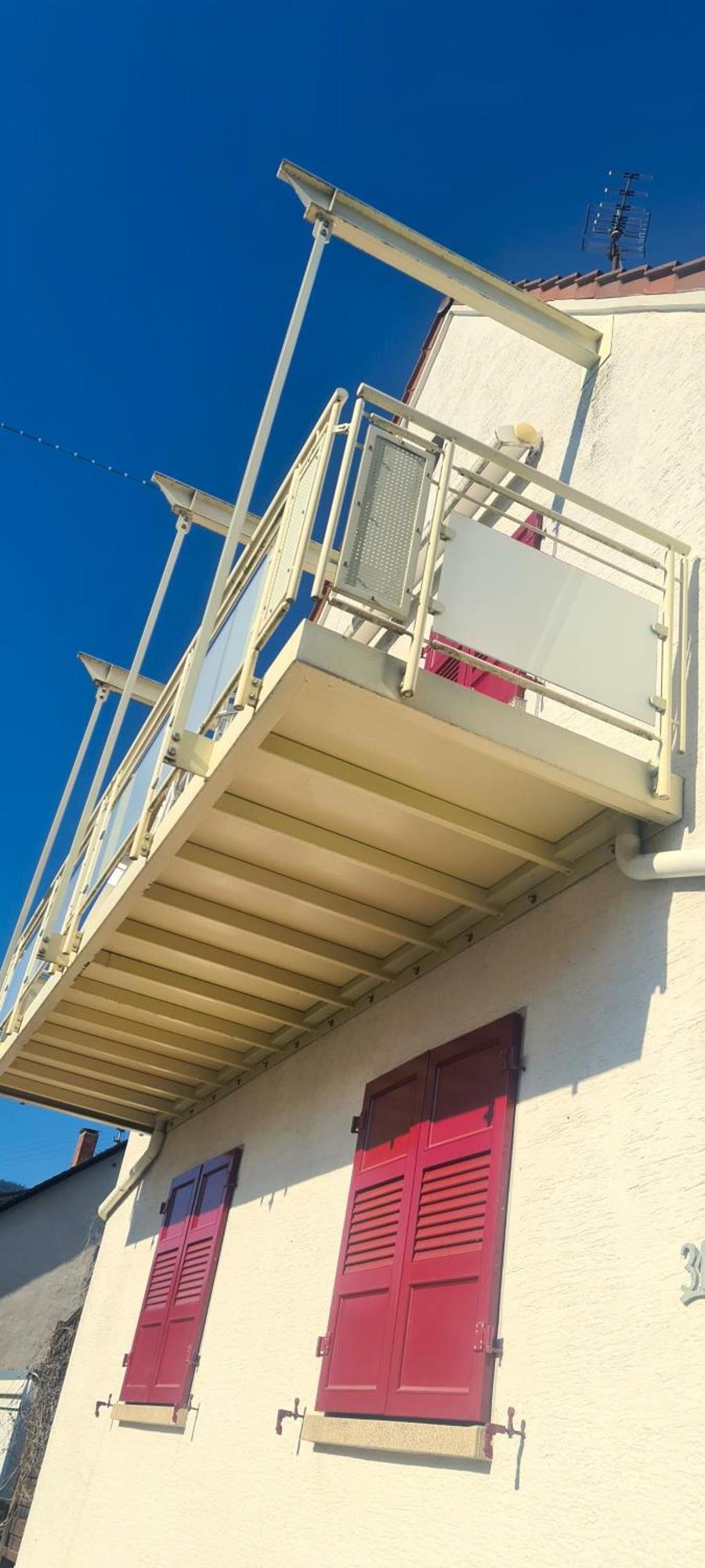 Pusteblume Mit Balkon, Neu Teilrenoviert Sankt Martin